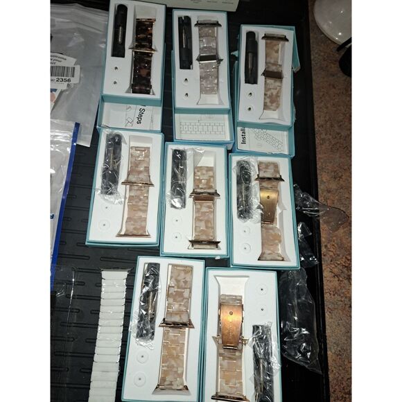 NIB-LOT Bundle of 40 New Watch Bands 20mm-38mm of Overstock from Europe - Picture 15 of 15